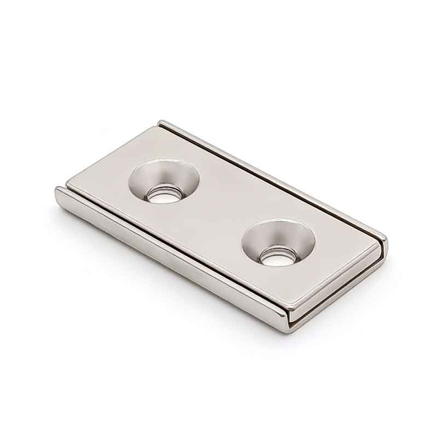 قیمت کارخانه ارزان آهنربا دائمی خاکی کمیاب 20 کیلوگرم 30 کیلوگرم نیروی قدرتمند بلوک شکل دو سوراخ کنتر غرق آهنربا کانال NdFeB