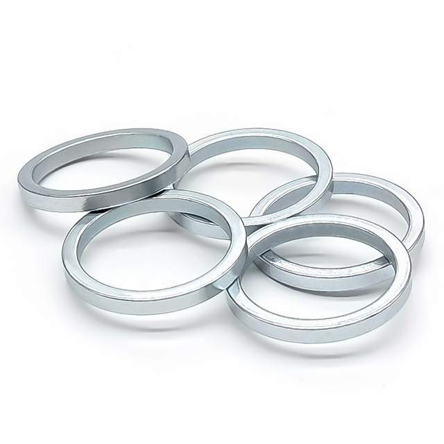 آهنرباهای نئودیمیوم D22.5*D18.5*2.5mm در بسته بندی Costimestic